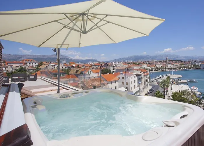 Luxury Penthouse Monriva 斯普利特