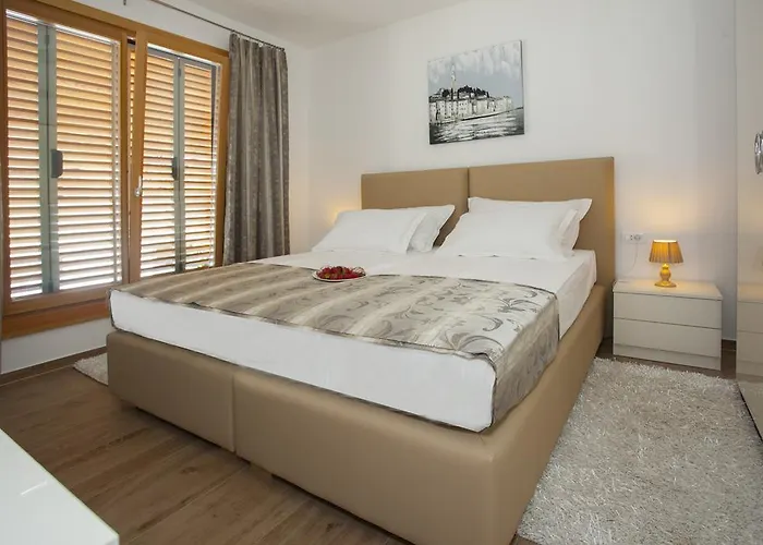 公寓 Luxury Penthouse Monriva 斯普利特